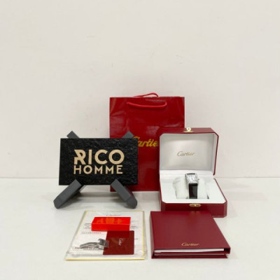 까르*에 탱크 솔로 스틸 가죽스트랩 라지 쿼츠 34.8mm×27.4mm 1:1 최상급 (싱크 97.6%)