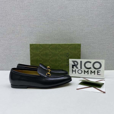 9찌 골드버클 로퍼