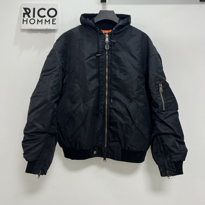 발렌시A가 테이프 타입 라이트 후디드 오버핏 보머 자켓 (1:1 HIGH PREMIUM)