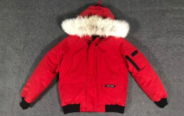 캐나다9스 칠리왁 울프퍼 오리털 패딩점퍼 (PREMIUM)