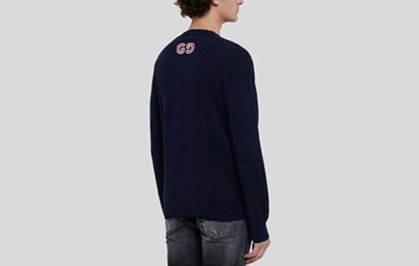 9찌 레드자수로고 브이넥 니트 (2color)