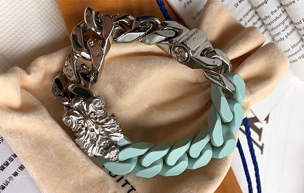 루이B통 SCULPTURE 팔찌