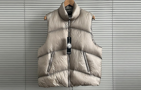 R*PRESENT푸퍼 경량 덕다운 패딩 베스트 (HIGH QUALITY)