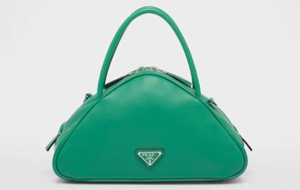 프RA다 엠보 메탈 양가죽 트라이앵글 핸들백 (3color)