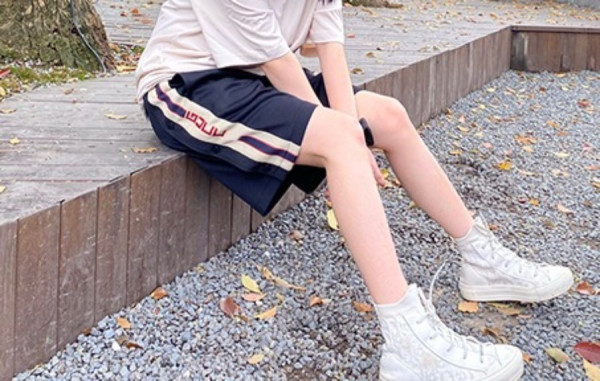 남녀공용 9찌 라인 로고 하프팬츠 (PREMIUM)