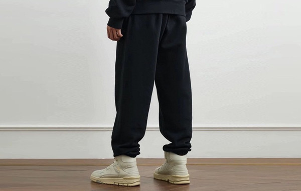 2023 피5갓 X ESSE*TIALS 스웻 팬츠 (HIGH QUALITY)