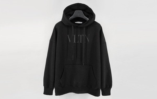 발렌T노 블랙 영문로고 후드티셔츠