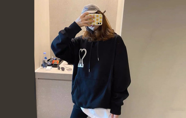 A미 빅하트 로고 후드티셔츠 (PREMIUM)