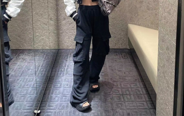 G방시 4G 디테일 카고 스웨트팬츠 (PREMIUM)