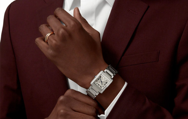 까르*에 탱크 프랑세즈 스틸 다이아 미디움 쿼츠 32mm×27mm 1:1 최상급 (싱크 97.6%)