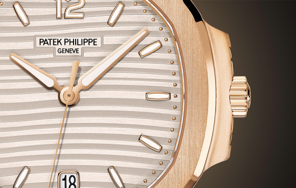 파*필립 노틸러스 흰판 로즈골드 35.2mm [전*미 착용] 1:1 최상급 (싱크 98.9%)