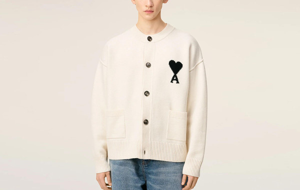 남녀공용 A미 블랙하트 드 꾀흐 폴로 메리노 니트 가디건 (PREMIUM)