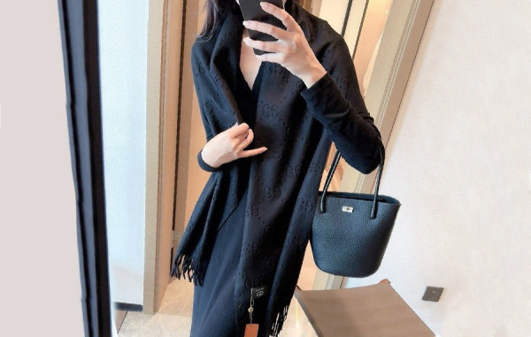 9찌 GG 자카드 머플러 (HIGH QUALITY)