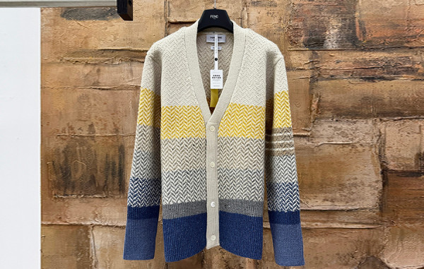 톰*라운 멀티컬러 헤링본 스트라이프 클래식 가디건 (PREMIUM)