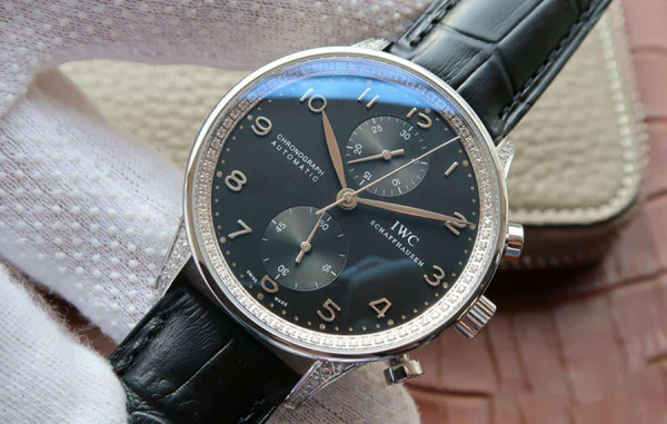 IW* 포르투기저 크로노그래프 검판 다이아 베젤 레더스트랩 41mm 1:1 최상급 (싱크 98.6%)