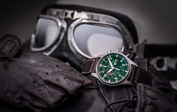 IW* 파일럿 크로노그래프 녹판(레이싱그린 에디션) 레더스트랩 43mm 1:1 최상급 (싱크 98.6%)