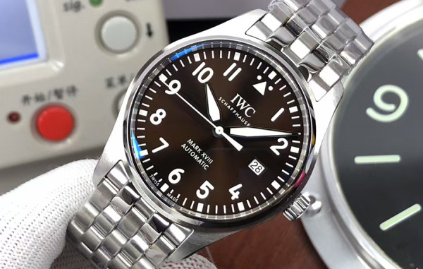 IW* 파일럿 마크 XVIII 초코판(생텍쥐페리 에디션) 스틸 40mm 1:1 최상급 (싱크 97.6%)