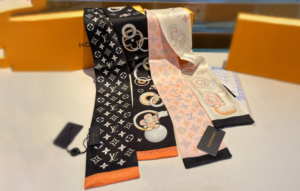 루이B통 모노그램 헤리티지 트윌리 스카프 (2color)